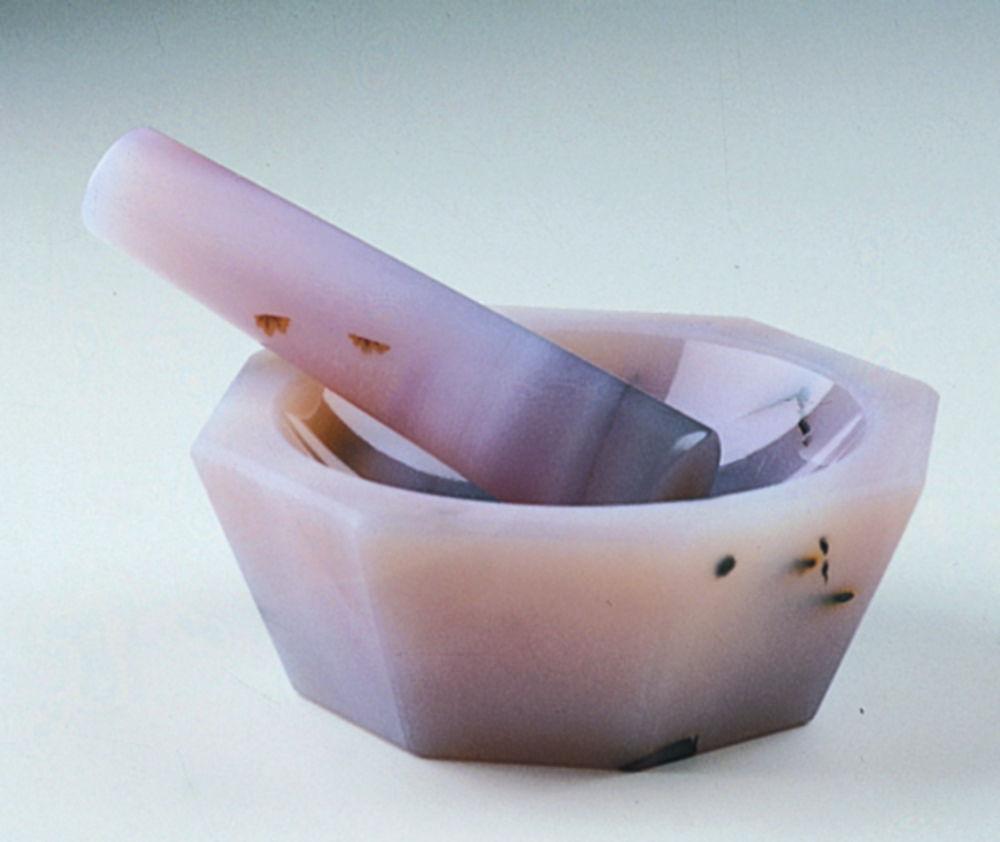 C.Giese Agate Mortar with Pestle – 35 mm Outer Diameter