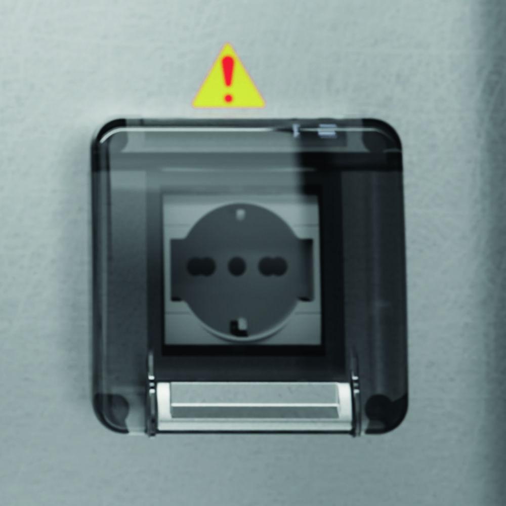 Additional socket UK